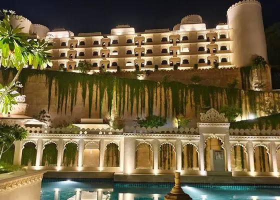 Essential Hotel Tips - 8 Keys for an Extraordinary Experience!